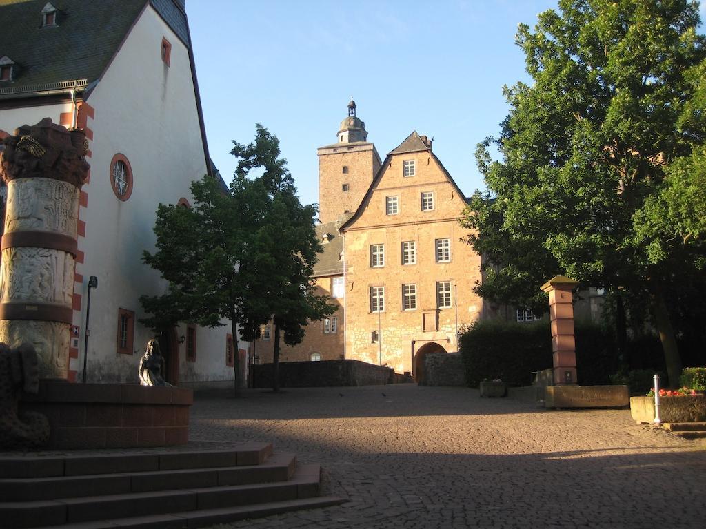 Burgmannenhaus 3*